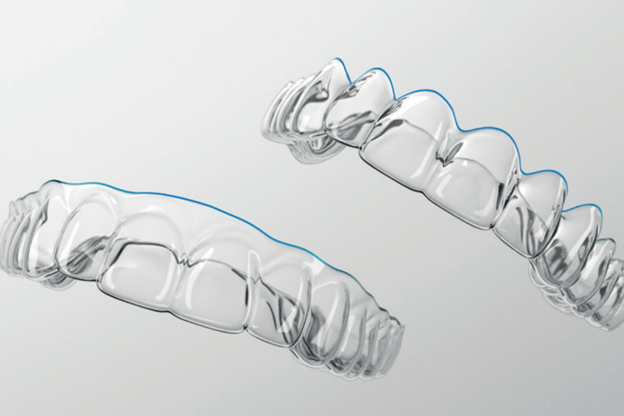 目立たないマウスピース型矯正歯科装置「シュアスマイル」